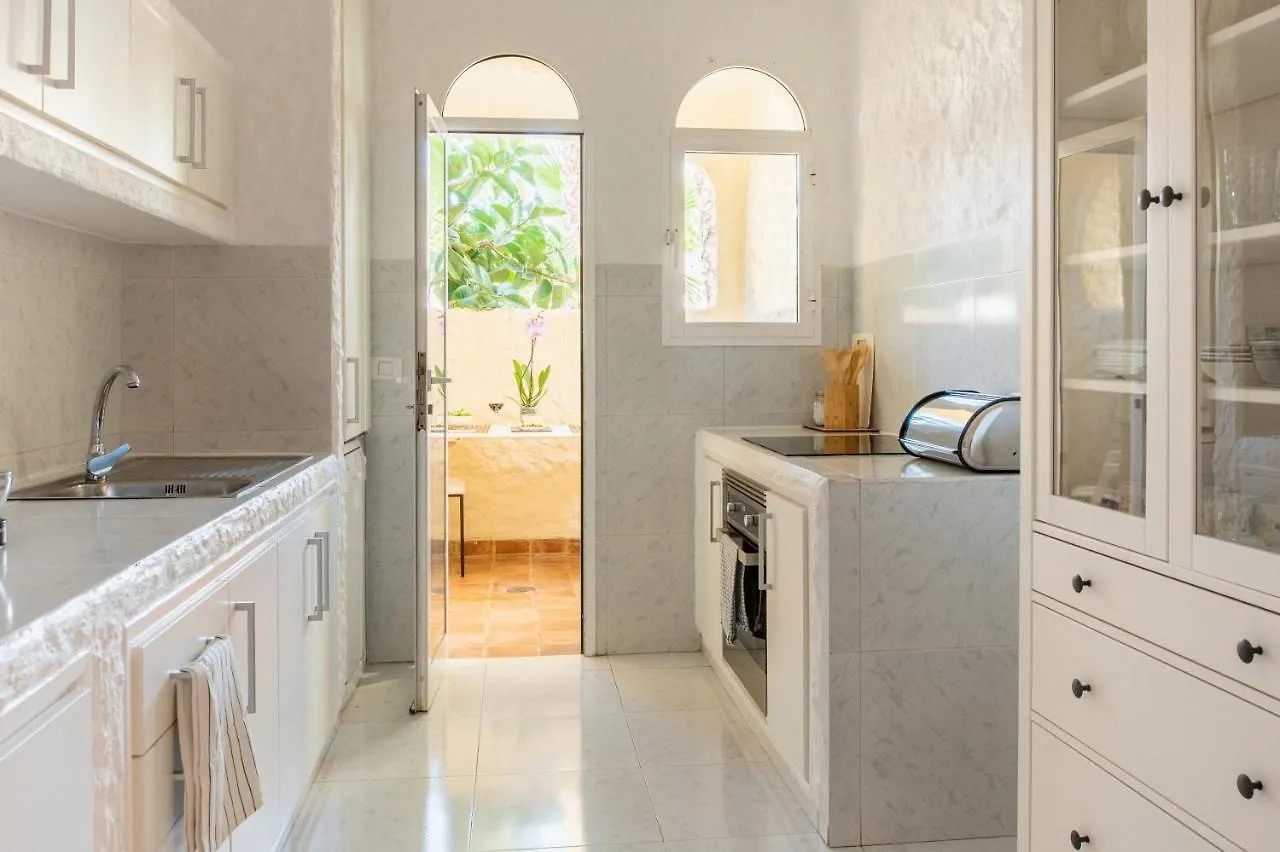 Holiday home Beautiful Villa In Playa Paraiso With Pool And Sunset View Costa Adeje